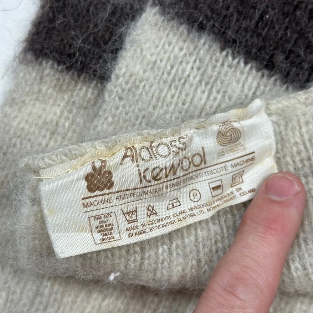 Vintage 80s Alafoss Icewool Scarf Made in Iceland Striped Grey Brown Wool